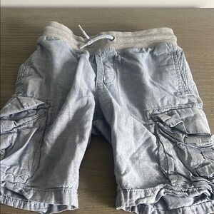 Gap cargo shorts